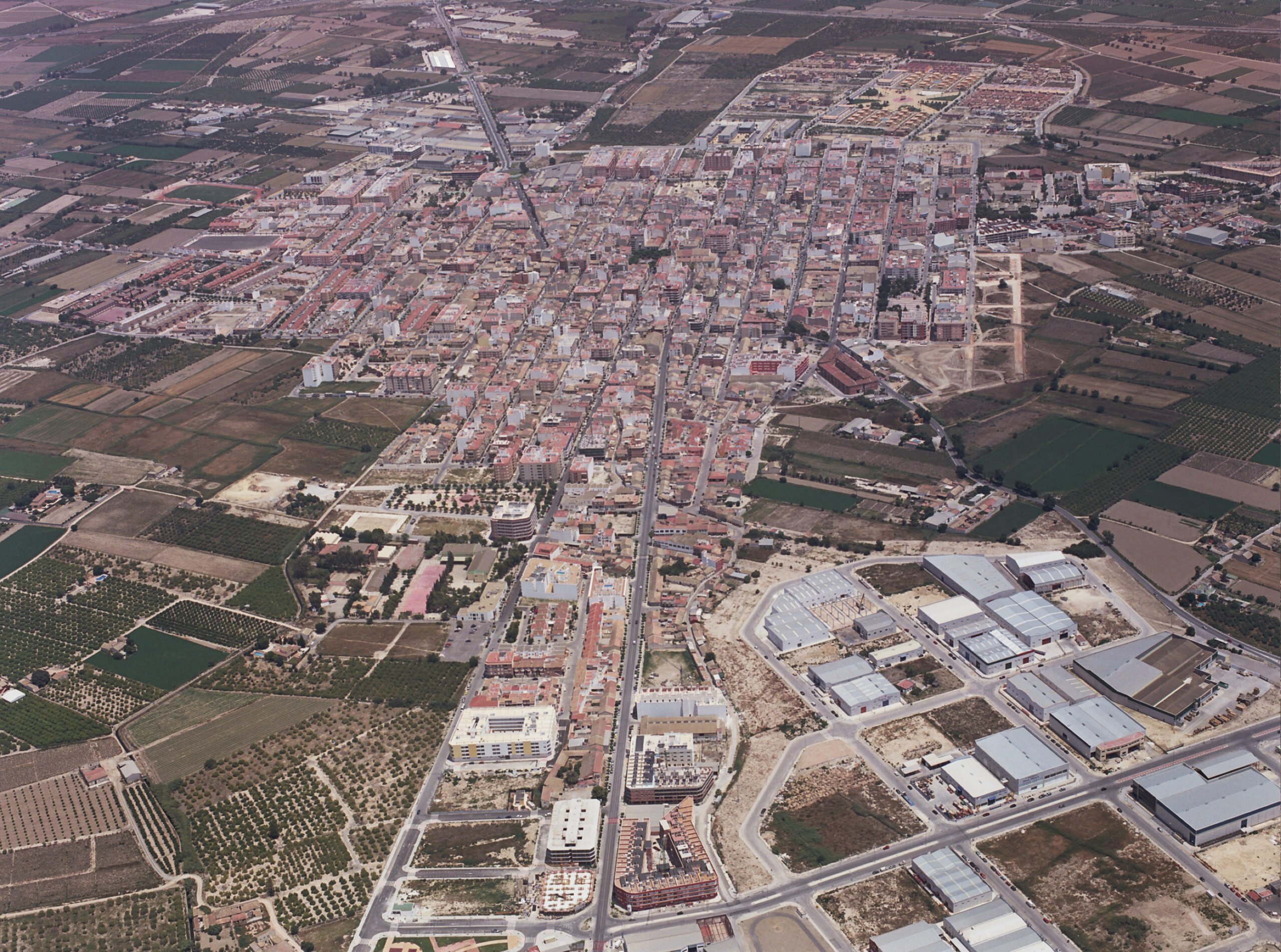 Vista aérea de Almoradí rodeada de huerta